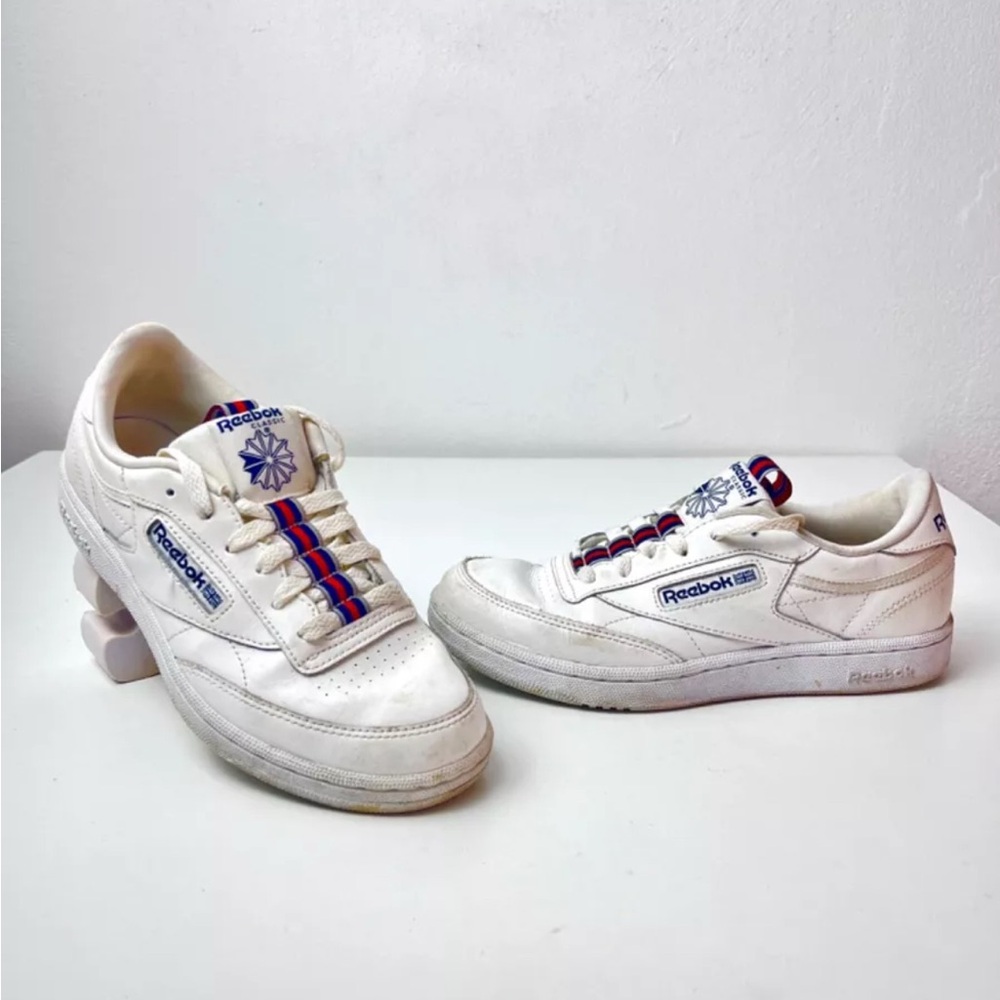 Reebok Classics Vintage White Sneakers | Red & Blue Accents | Women’s Size 4.5